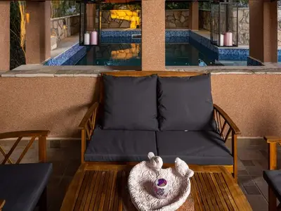 Ferienhaus für 9 Personen in Zastražišće 10/10