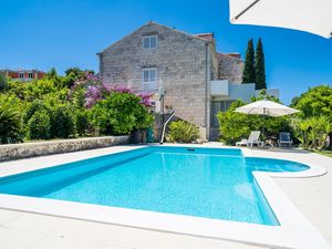 Ferienhaus für 7 Personen (220 m²) in Zaton (Dubrovnik)