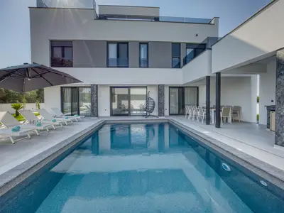 Ferienhaus für 10 Personen (200 m²) in Zaton (Zadar) 2/10