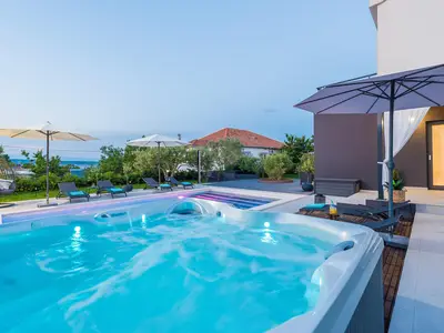 pool