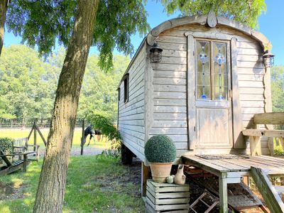 Außenseite Ferienhaus [Sommer]