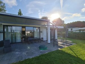 22335467-Ferienhaus-8-Zeewolde-300x225-5