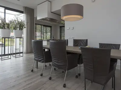 DiningRoom