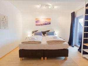 23543278-Ferienhaus-8-Zell am See-300x225-3