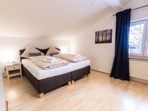 23543278-Ferienhaus-8-Zell am See-300x225-5