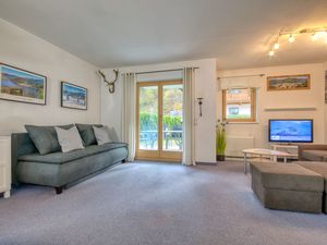 23895674-Ferienhaus-8-Zell am See-300x225-1