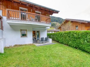 23895674-Ferienhaus-8-Zell am See-300x225-4