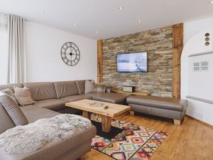 23579937-Ferienhaus-14-Zell am See-300x225-1