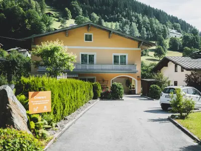 01_Chalet_carina_by_we_rent_front