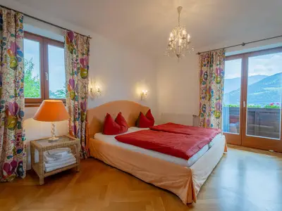 03_chalet_birkmayer_by_we_rent_bedroom