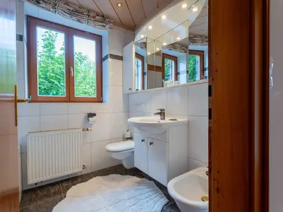 06_chalet_birkmayer_by_we_rent_bathroom