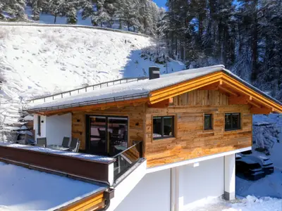Außenseite Ferienhaus [Winter]