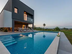 Ferienhaus für 8 Personen (190 m²) in Zemunik