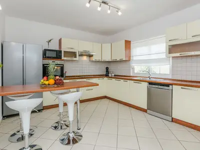 Ferienhaus für 10 Personen (240 m²) in Zemunik Gornji 9/10
