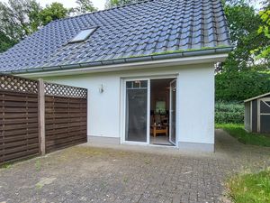 24043618-Ferienhaus-8-Zermützel-300x225-1