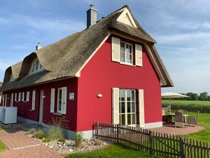 23299437-Ferienhaus-4-Zierow-300x225-1