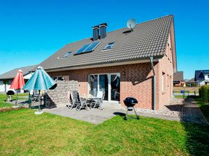 23969211-Ferienhaus-6-Zierow-300x225-0