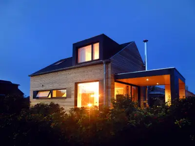 Schickes Holzchalet "Henk" - Ferienhaus an der Ostsee - Strand 500m - mit Kamin - Tiny House - Lodge