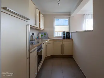 Ferienhaus Windflüchter: Küche.