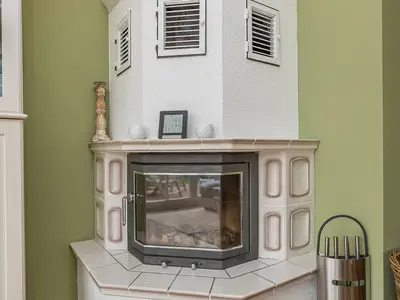 Kamin-/Ofen