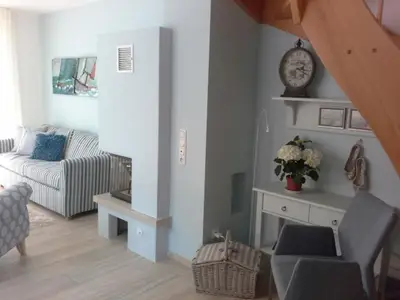 Wohnzimmer mit Kamin