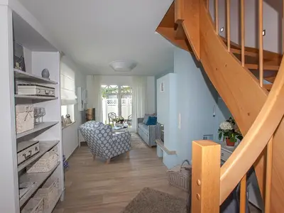 Blick in das moderne Wohnzimmer
