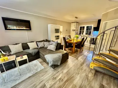 Gemütlicher Wohn- und Essbereich