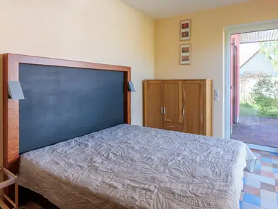 Schlafzimmer mit Doppelbett