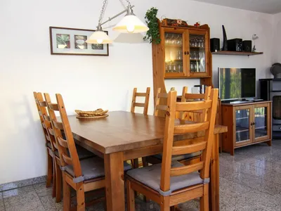DiningRoom