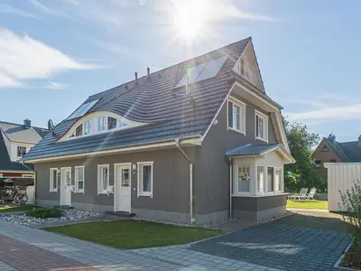 Ferienhaus für 7 Personen (108 m²) in Zingst 1/10