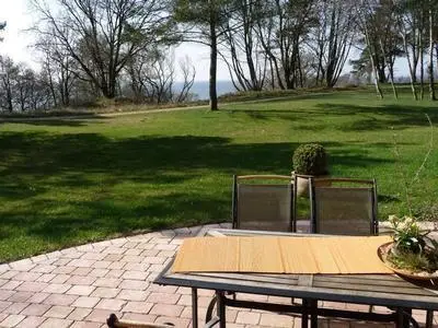 Blick von der Terrasse auf das Haff