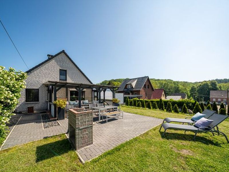 24018572-Ferienhaus-6-Zirkow (Rügen)-800x600-2