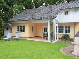 24052595-Ferienhaus-5-Zirkow (Rügen)-300x225-1