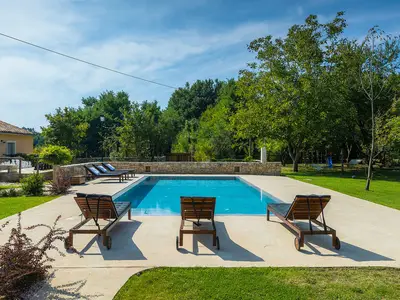 pool