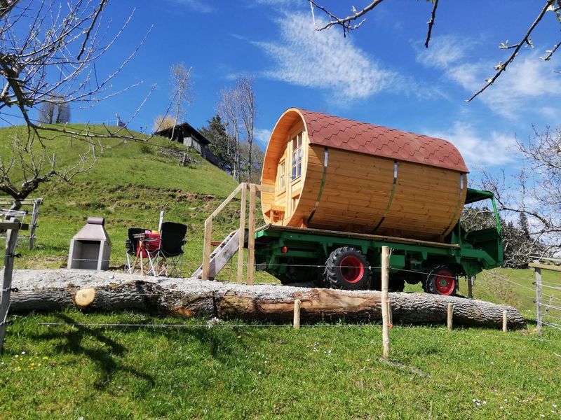 Auszeit-Wohnfass im Grünen