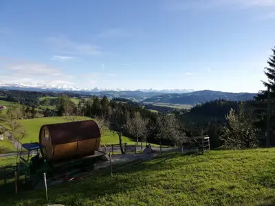 Herrliche Weitsicht übers Emmental bis zu den Berner Alpen