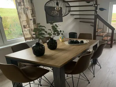 DiningRoom