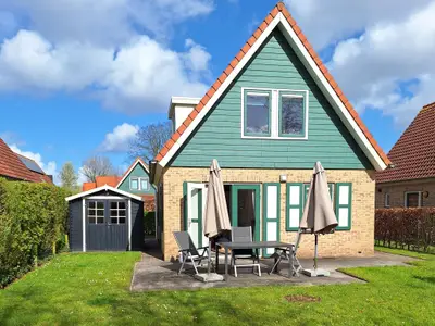 Außenseite Ferienhaus [Sommer]