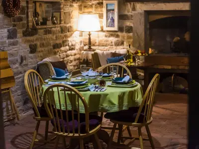 DiningRoom