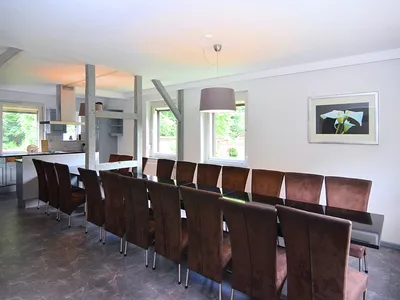 DiningRoom