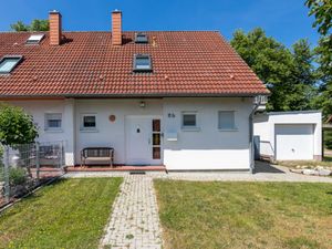 23849598-Ferienhaus-8-Zudar-300x225-0