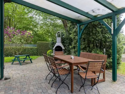 Ferienhaus für 12 Personen (250 m²) in Zudar 6/10