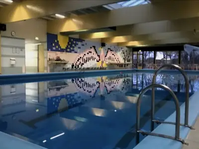 PoolOfHouse