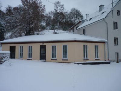 Außenansicht mit Gäste-Lounge im Ferienhaus Engelsdorf