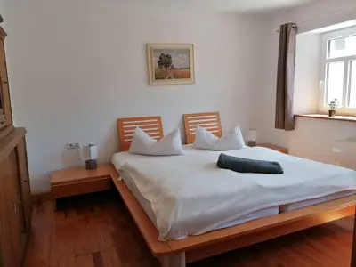 Karlshausen: Doppelbett (2x 90x200cm)