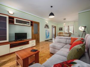 23727647-Ferienhaus-8-Žminj-300x225-2