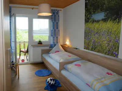 Whg Kornblume, Kinderzimmer mit Balkon 2 seperate Betten