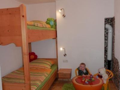 Schlafbereich. 2. Schlafzimmer mit Stockbett Rosenquarz