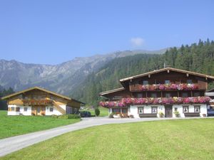 23432462-Ferienwohnung-6-Achenkirch-300x225-1