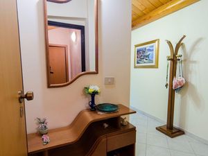 22435747-Ferienwohnung-5-Acireale-300x225-3